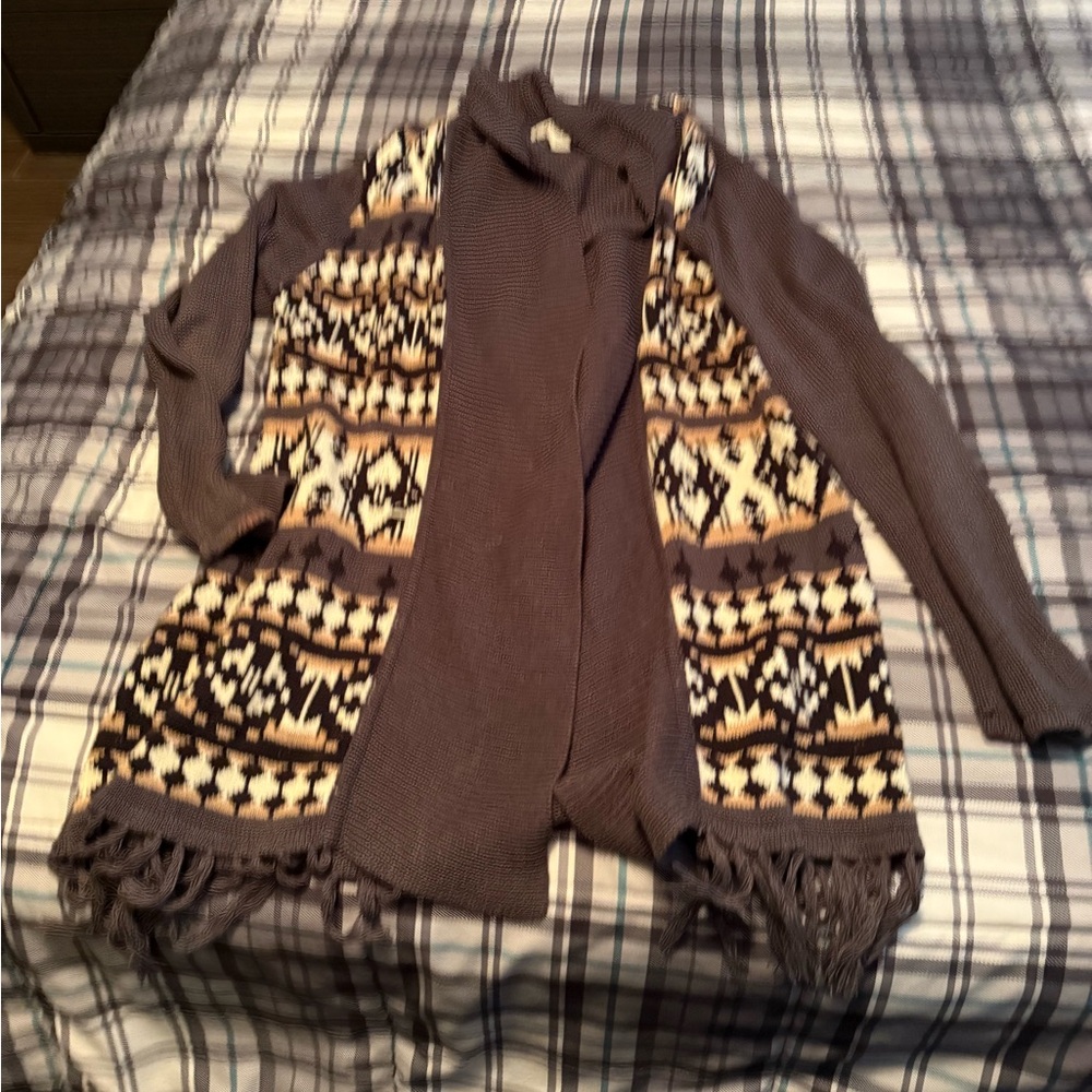 Patterned Fringe Cardigan